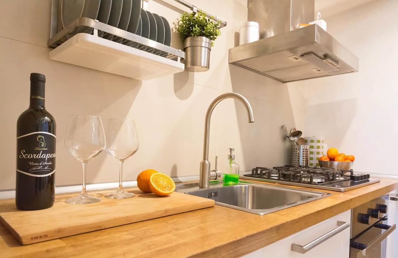 Fortune House - Apartment Ortigia Wifi Syracuse Bagian luar foto
